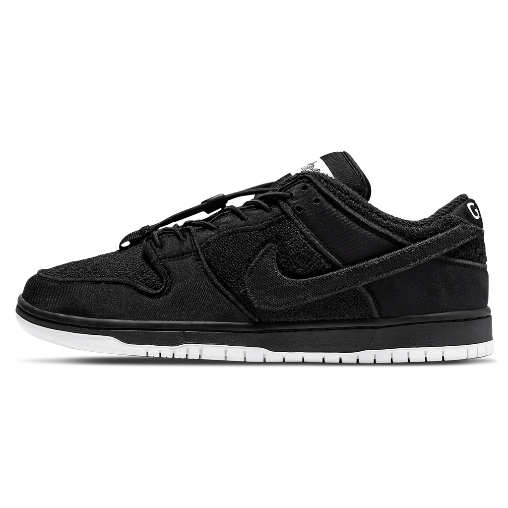 Nike SB x Gnarhunters Dunk Low