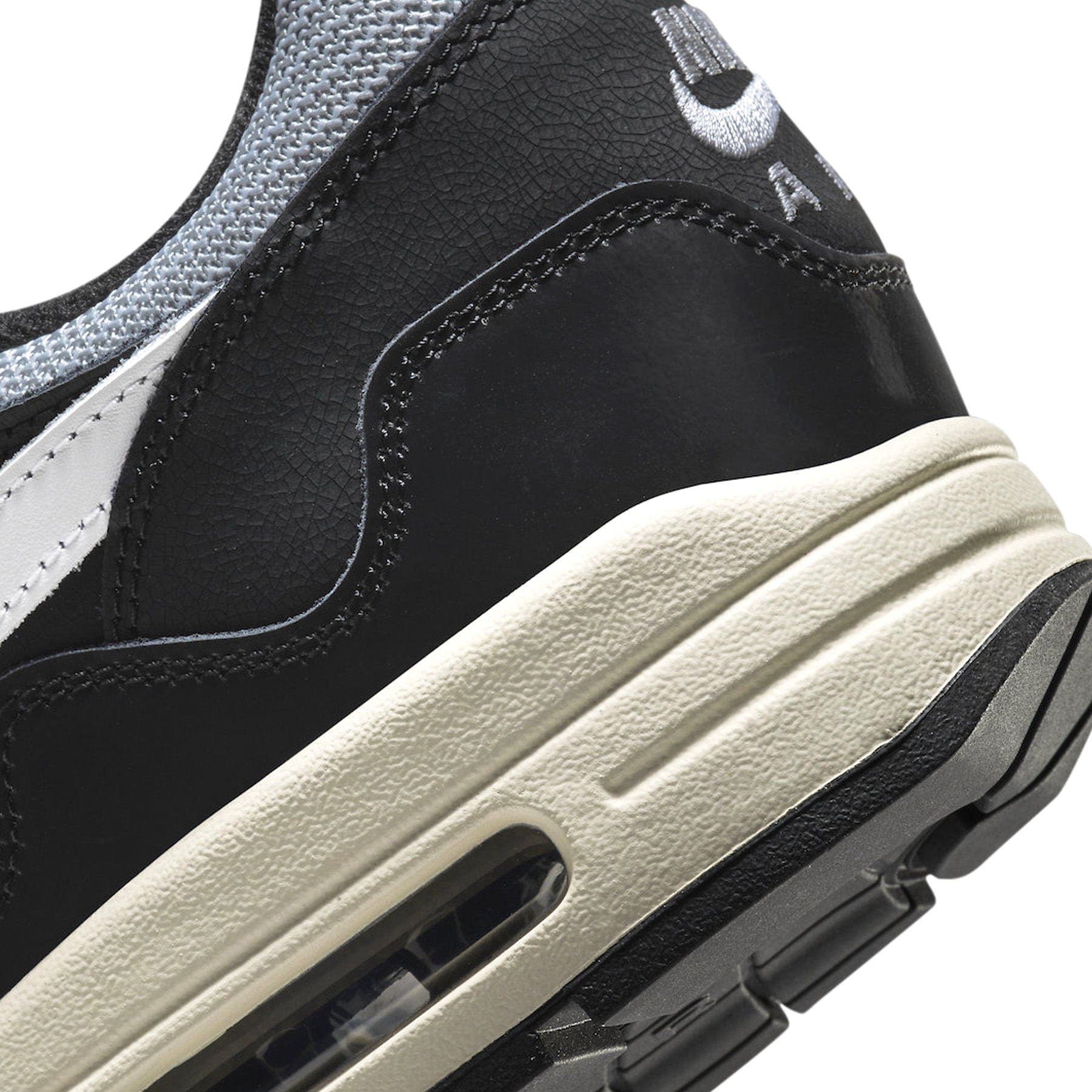 Nike x Patta Air Max 1 'Black'