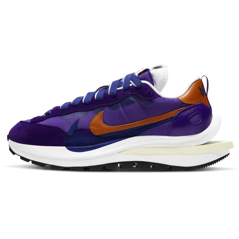 Nike x Sacai Vaporwaffle 'Dark Iris'