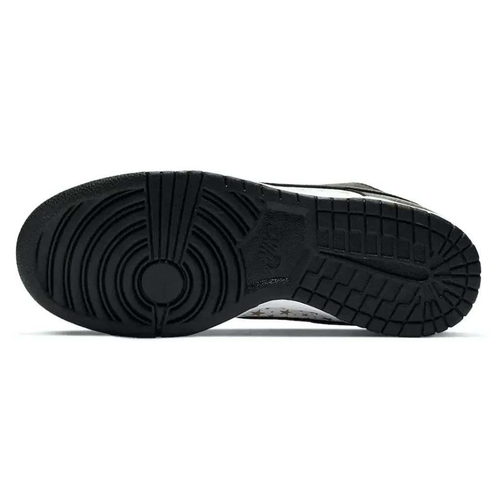 Nike SB x Supreme Dunk Low 'Stars Black'